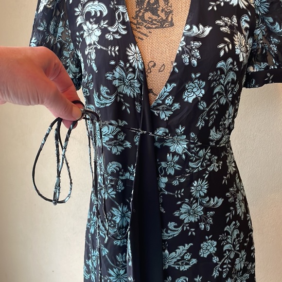 Alice + Olivia dress - Picture 10 of 15